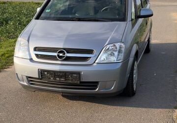 Opel Meriva 161.735 km 5.200 &euro; Babenhausen 64832