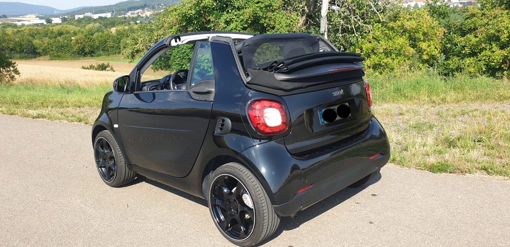 Smart ForTwo 49.600 km 14.100 &euro; Mörfelden 64546