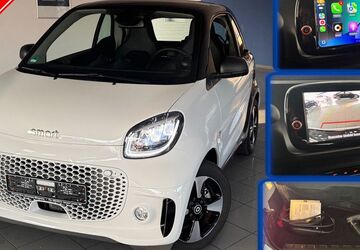 Smart ForTwo 4.392 km 16.950 &euro; Frankfurt/Main 60386
