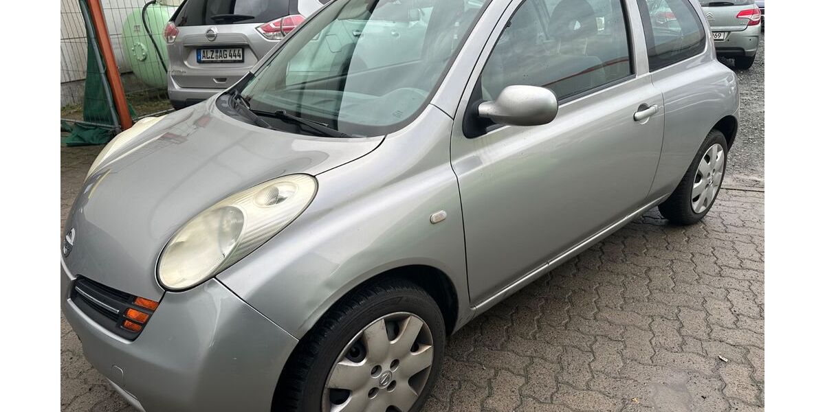 Nissan Micra 124.000 km 990 &euro; Hanau 63452