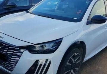 Peugeot 208 15.116 km 20.980 &euro; Rüsselsheim 65428