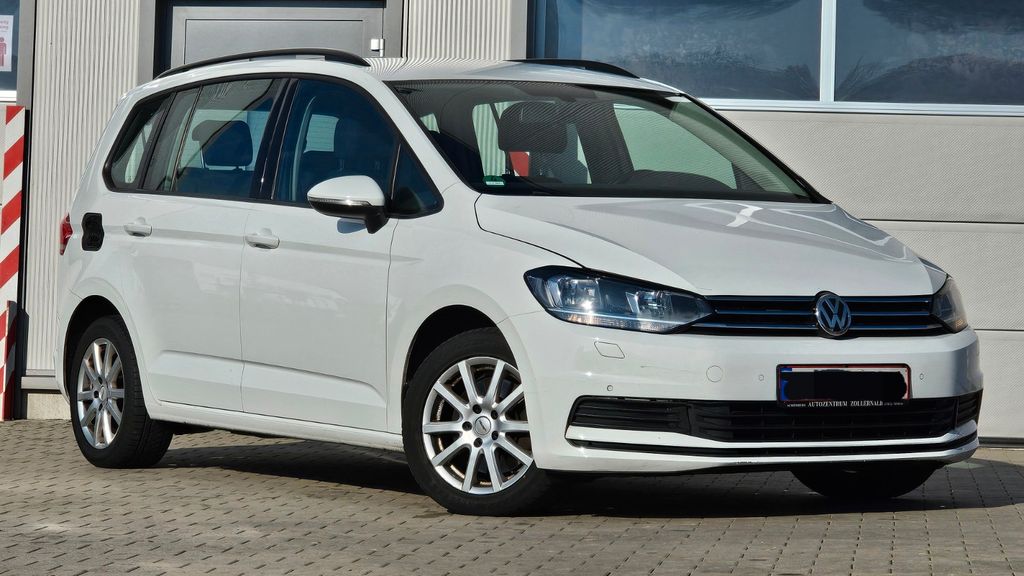 VW Touran 207.000 km 11.980 &euro; Friedrichsdorf (10 Min. nördlich von Frankfurt/M) 61381