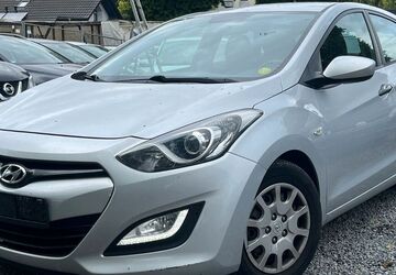 Hyundai i30 238.000 km 3.990 &euro; Frankfurt 65933