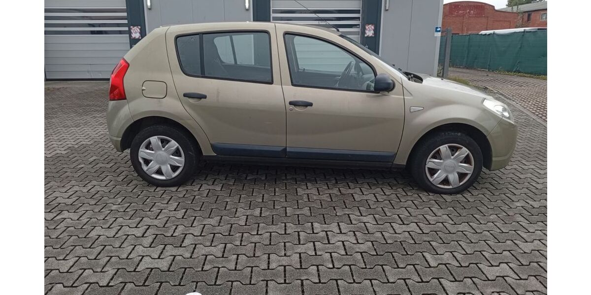 Dacia Sandero 187.000 km 1.350 &euro; Hanau 63452