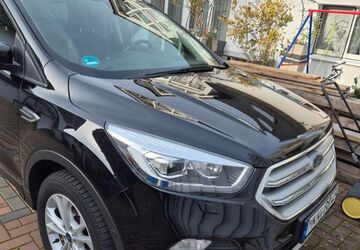 Ford Kuga 124.000 km 14.000 &euro; Großkrotzenburg 63538
