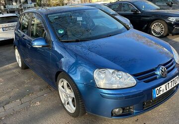VW Golf 72.000 km 4.300 &euro; Offenbach 63065