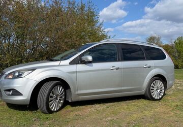 Ford Focus 156.000 km 2.300 &euro; Rodgau 63110