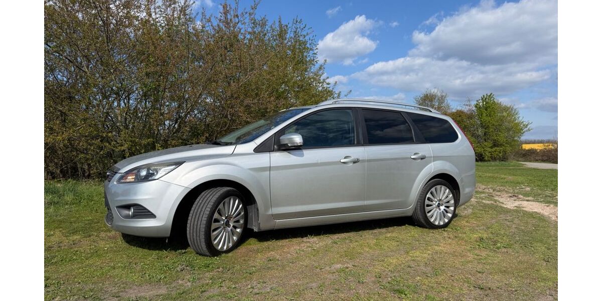 Ford Focus 156.000 km 2.300 &euro; Rodgau 63110