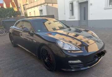 Porsche Panamera 311.000 km 22.000 &euro; dreieich 63303