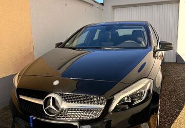 Mercedes-Benz A 180 122.000 km 15.490 &euro; Dreieich 63303