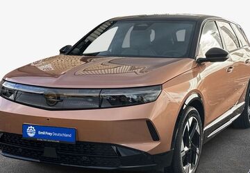 Opel Grandland (X) 8.000 km 35.700 &euro; Frankfurt 60386