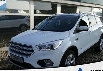 Ford Kuga 99.500 km 16.450 &euro; Karben 61184