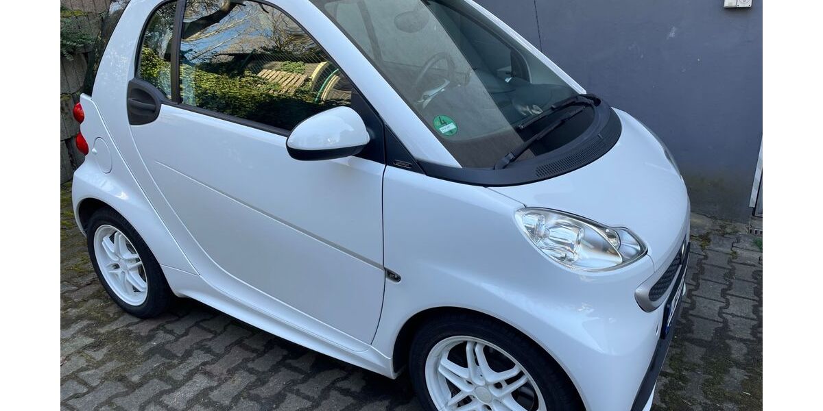 Smart ForTwo 61.500 km 7.150 &euro; Offenbach 63069