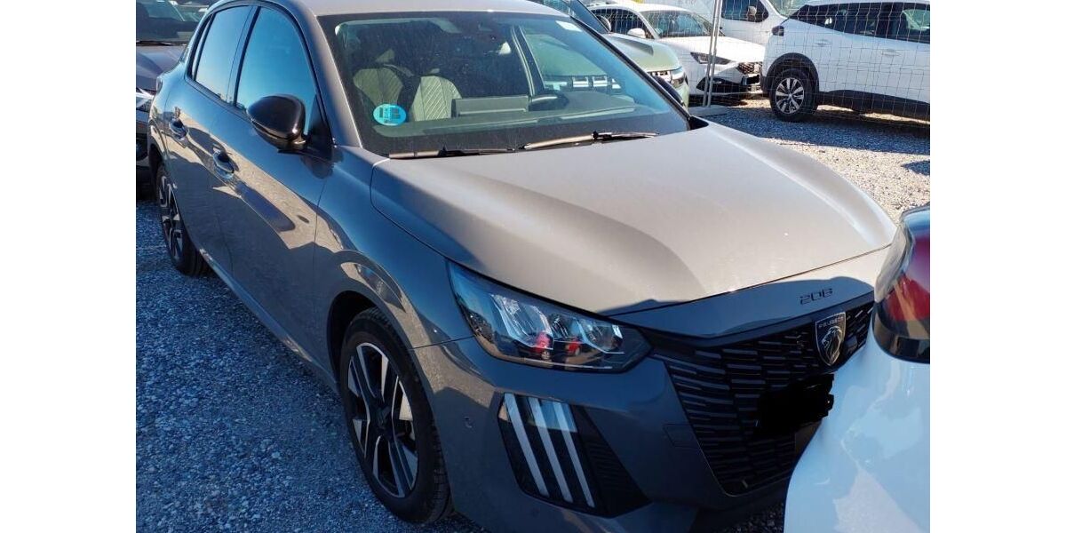 Peugeot 208 20.944 km 18.980 &euro; Rüsselsheim 65428