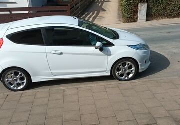 Ford Fiesta 87.500 km 6.400 &euro; Bad Homburg 61352