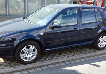 VW Golf 179.800 km 3.300 &euro; Dreieich 63303