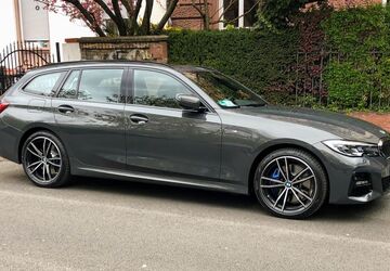 BMW 330 89.000 km 36.700 &euro; Frankfurt am Main 60594