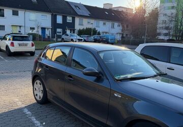 BMW 118 187.000 km 5.000 &euro; Frankfurt 60435