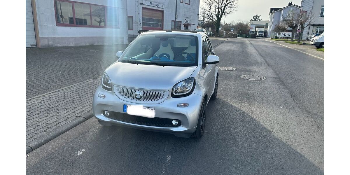 Smart ForTwo 30.470 km 15.899 &euro; Maintal 63477