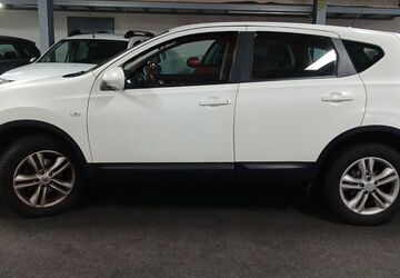 Nissan Qashqai 279.990 km 4.700 &euro; Rüsselsheim 65428