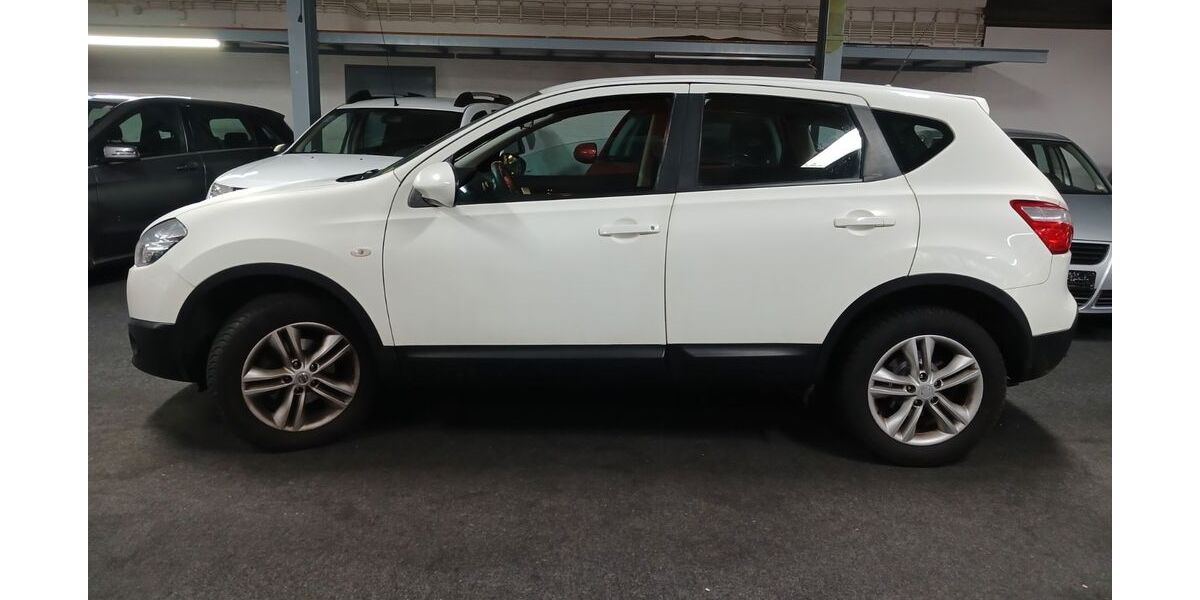 Nissan Qashqai 279.990 km 5.250 &euro; Rüsselsheim 65428