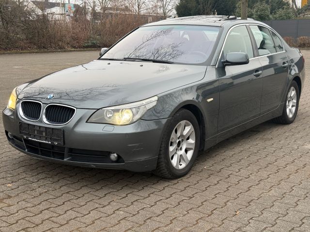 BMW 520 211.000 km 3.333 &euro; Rüsselsheim 65428