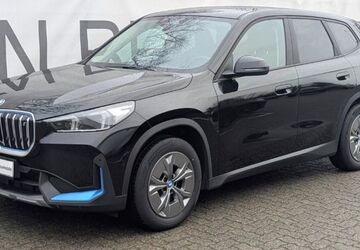 BMW iX1 27.385 km 31.577 &euro; Hainburg 63512