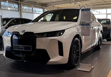 BMW iX 1.599 km 94.499 &euro; Hainburg 63512