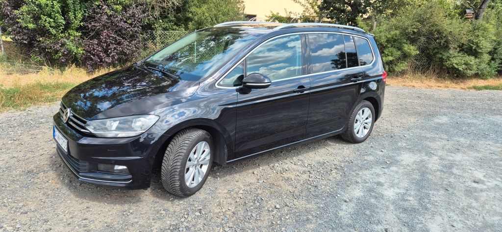 VW Touran 239.000 km 15.000 &euro; Mühlheim am Main 63165