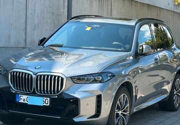 BMW X5 31.200 km 77.900 &euro; Frankfurt 60438