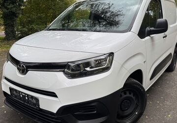 Toyota Proace (Verso) 94.000 km 12.990 &euro; Stockstadt 63811