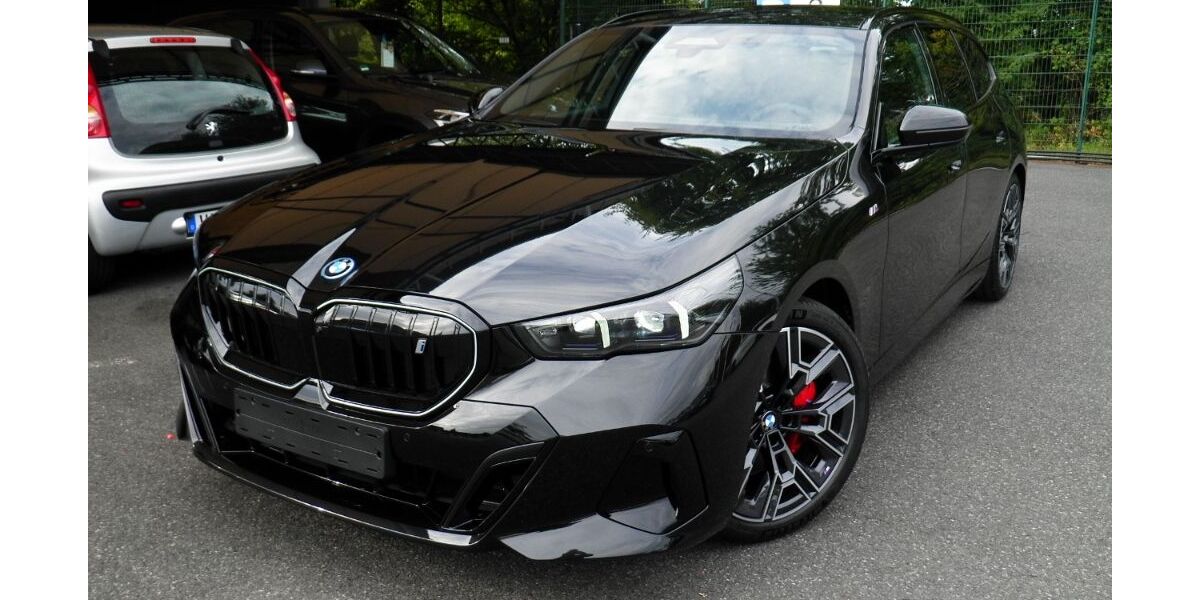 BMW i5 4.798 km 85.299 &euro; Frankfurt am Main 60435