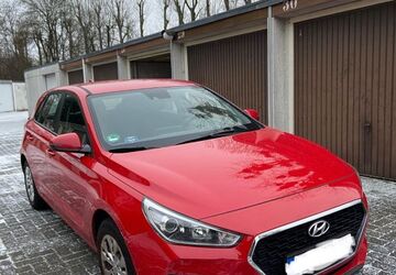 Hyundai i30 31.490 km 14.000 &euro; Freigericht 63579