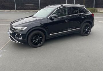 VW T-Roc 22.100 km 25.400 &euro; Königstein 61462