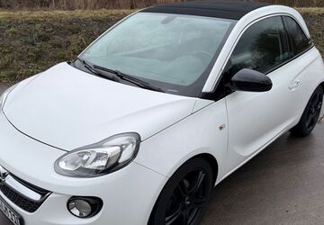 Opel Adam 63.200 km 10.300 &euro; Maintal 63477