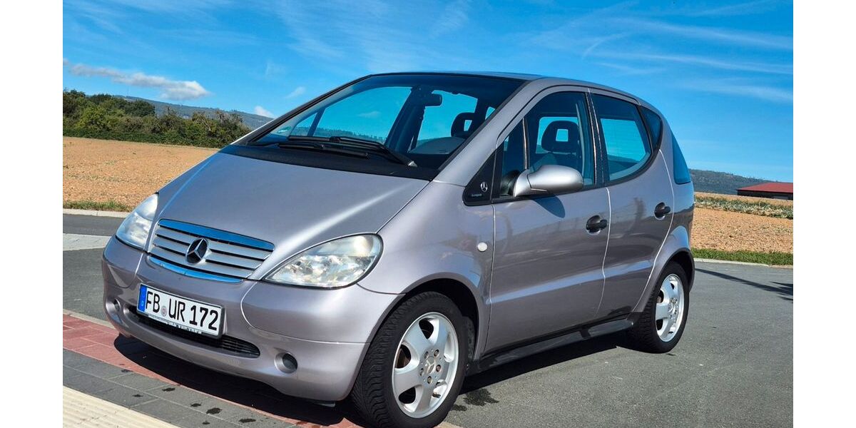 Mercedes-Benz A 160 82.000 km 3.100 &euro; Frankfurt am Main 60439