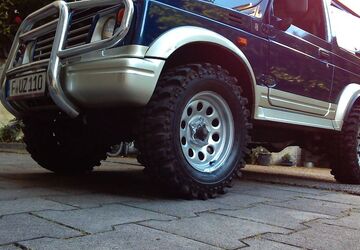 Suzuki SJ Samurai 67.000 km 17.000 &euro; Frankfurt am Main 60431