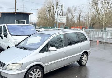 Opel Zafira 318.548 km 1.499 &euro; Frankfurt am Main 60486