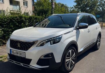 Peugeot 5008 124.000 km 16.900 &euro; Hanau 63452