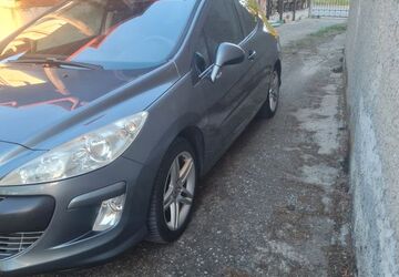 Peugeot 308 120.000 km 3.500 &euro; Offenbach 63075