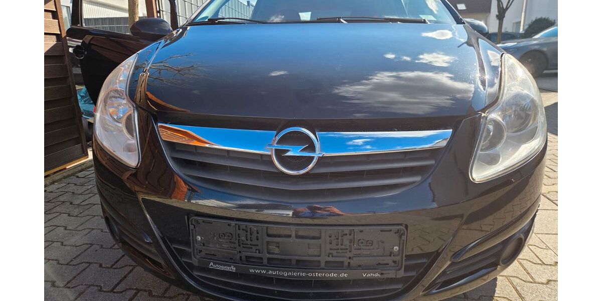 Opel Corsa 220.000 km 2.000 &euro; offenbach 63069