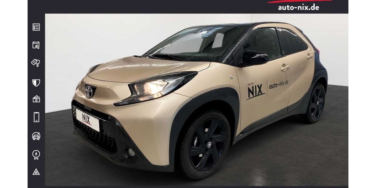 Toyota Aygo (X) 5.000 km 15.850 &euro; Frankfurt 60314