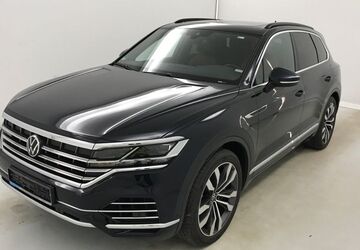 VW Touareg 222.209 km 24.334 &euro; Eschborn 65760