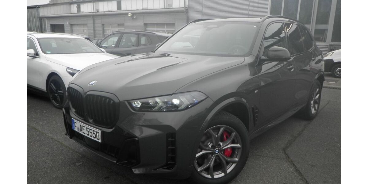 BMW X5 7.808 km 117.699 &euro; Frankfurt am Main 60435
