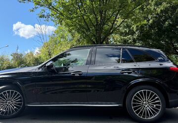 Mercedes-Benz GLC 220 4.500 km 62.500 &euro; Frankfurt 60599