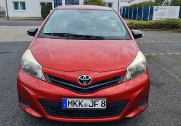 Toyota Yaris 95.774 km 4.000 &euro; Bruchköbel 63486