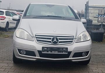 Mercedes-Benz A 180 193.000 km 3.499 &euro; Dietzenbach 63128