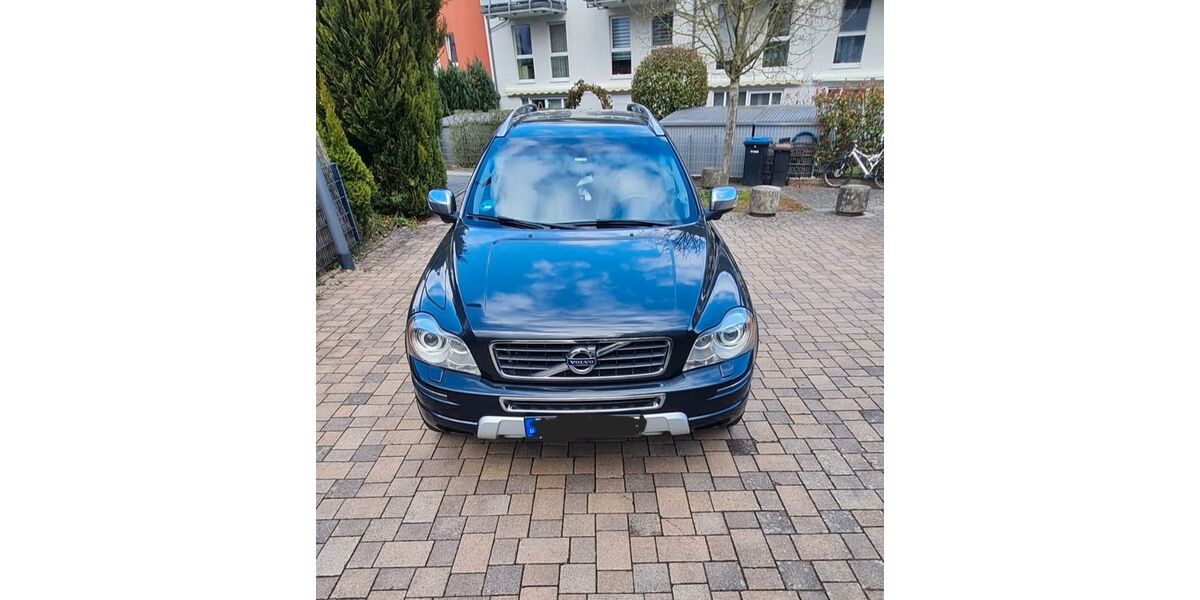 Volvo XC90 205.000 km 15.900 &euro; Steinbach 61449