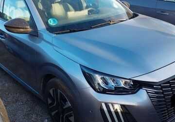 Peugeot 208 15.706 km 18.580 &euro; Rüsselsheim 65428