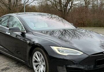 Tesla Model S 272.000 km 19.500 &euro; Alzenau 63755